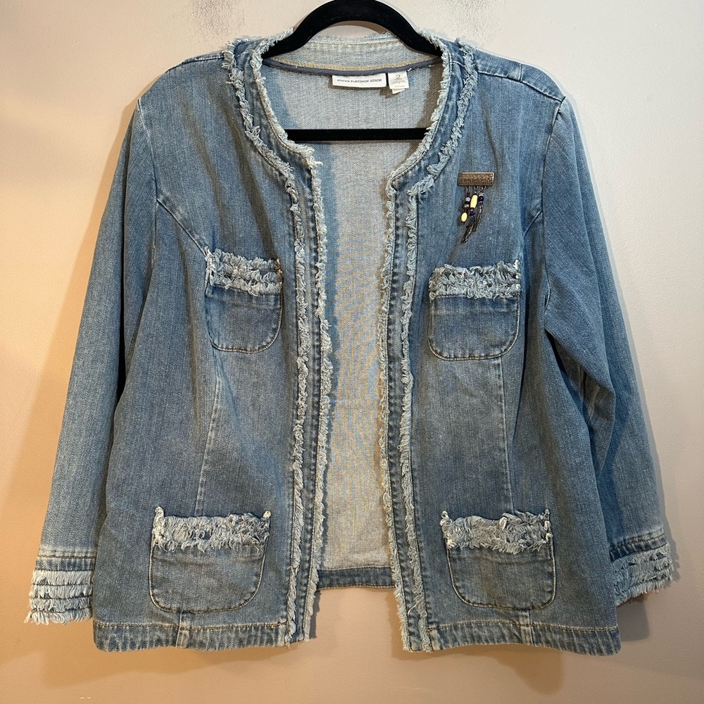 Chico’s Platinum Denim Frayed Blazer Size 2